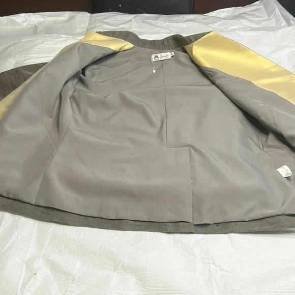 100 Thai silk green gray yellow open front Blazer  Size44. SHINAWATRA - Picture 10 of 16